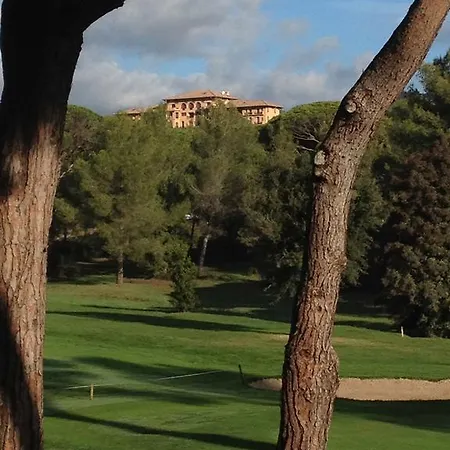 Apartment Du Golf Valescure *