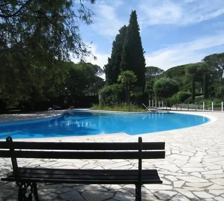 Apartman Du Golf Valescure *